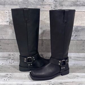 TONY BIANCO BLACK WAX BIKER BOOTS - SIZE - 8